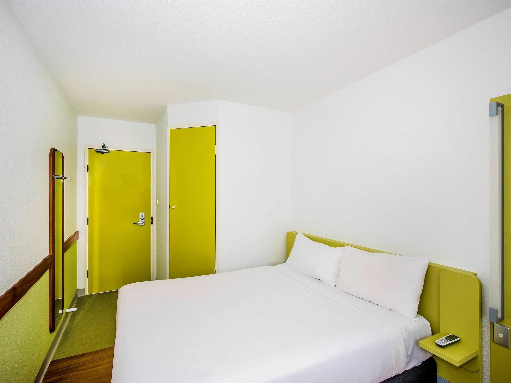 Ibis Budget - St Peters Sydney Exterior photo