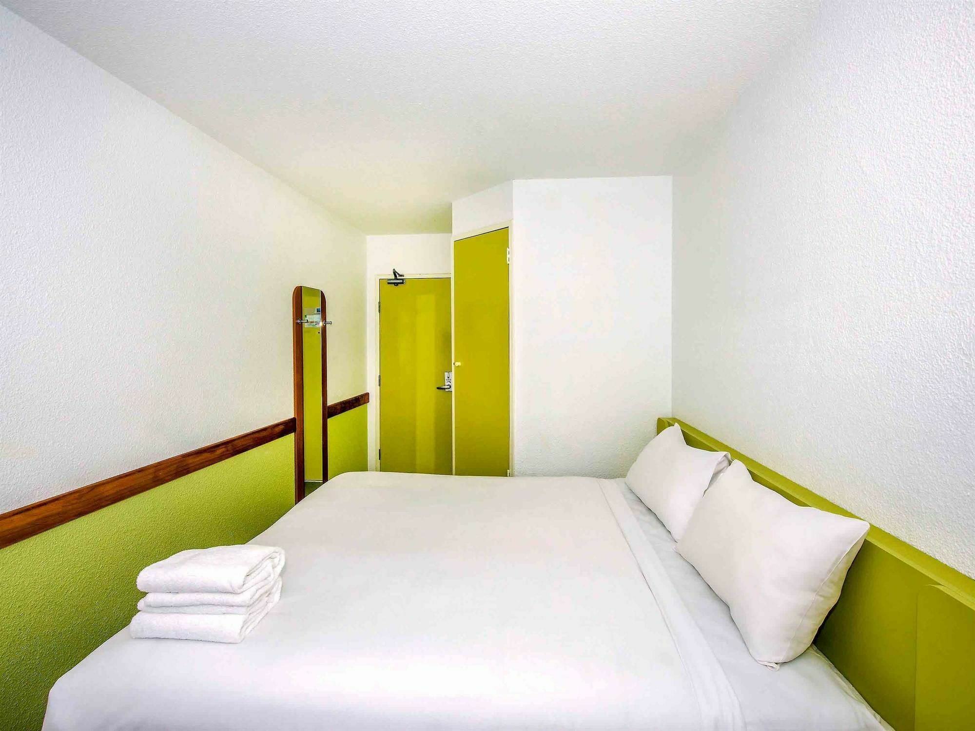 Ibis Budget - St Peters Sydney Exterior photo